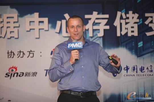 PMC企业存储部NVM方案总经理Derek Dicker