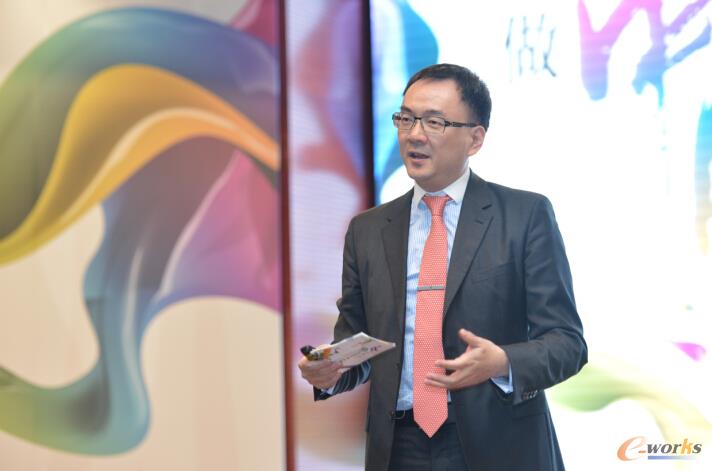IBM大中华区科技战略合作总经理姜锡岫