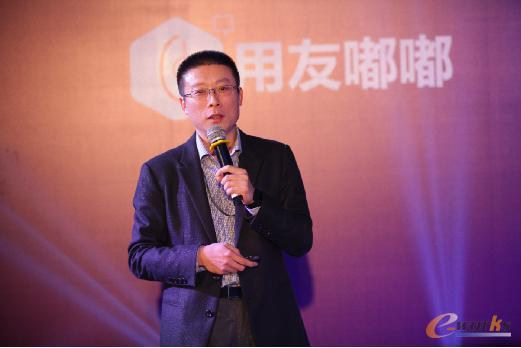 用友通信常务副总裁黄菁