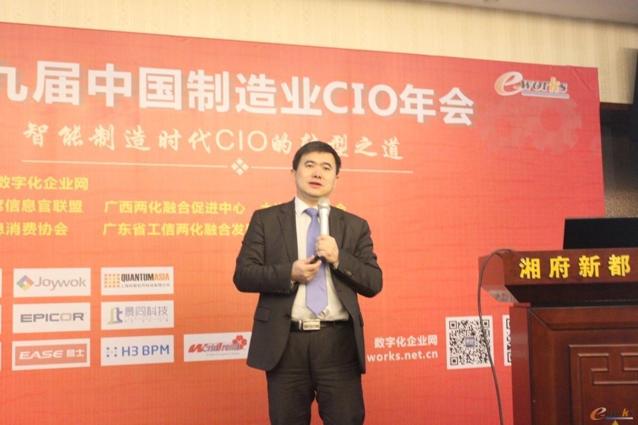 图2 e-works总经理黄培博士