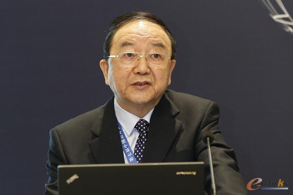 中国工程院院士李伯虎