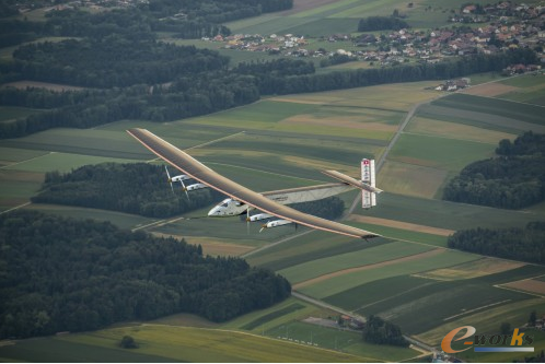 太阳能飞机