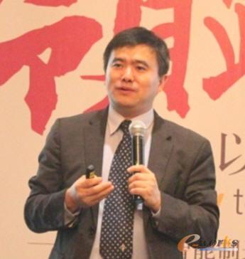 图3 数字化企业网总编 黄培博士