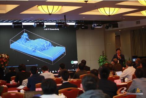 上海大学教育部长江学者特聘教授、博导、国家杰出青年基金获得者钱跃竑教授