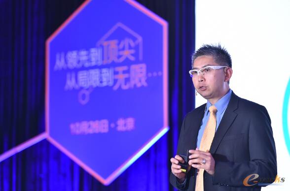  IBM 大中华区硬件系统部存储系统部总经理黄永志先生