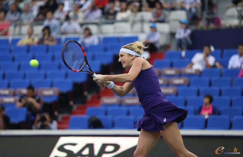 全球知名网球选手巴辛斯基(Timea Bacsinszky)参加本届珠海WTA超级精英赛