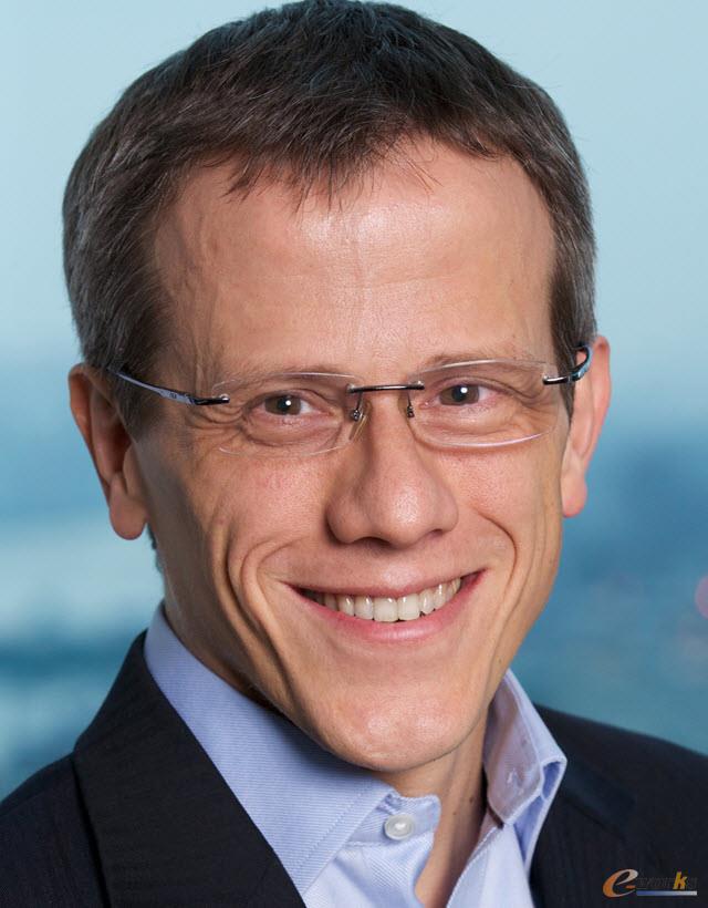 达索系统高科技行业副总裁Olivier Ribet先生