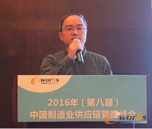 图2 成都市经信委网络管理与信息化推进处处长郑军