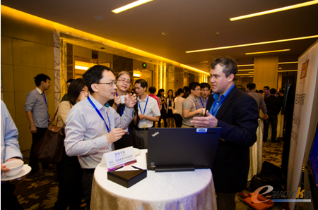 专家同JMP数据分析用户和爱好者们互动沟通