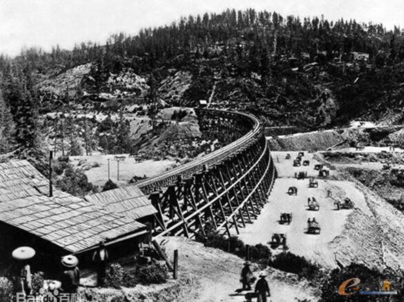 从中国制造向中国智造，2017是实体与虚拟经济混维的世界