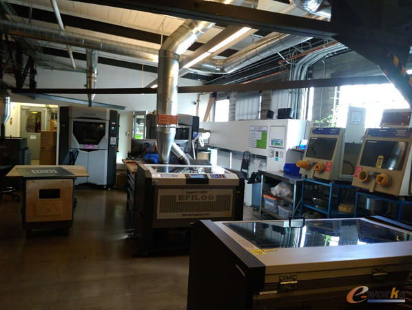 AUTODESK Pier 9¹