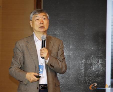 图3 中国机械工程学会理事长、中国工程院院士李培根