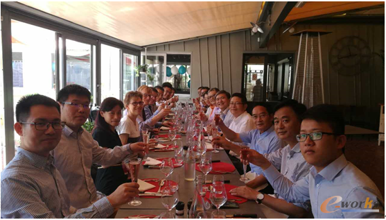 ESI高层与e-works法国考察团共进午餐