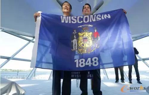 富士康将投资100亿美元在美国威斯康星州建设液晶显示屏工厂