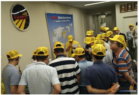 考察团参观FANUC工厂