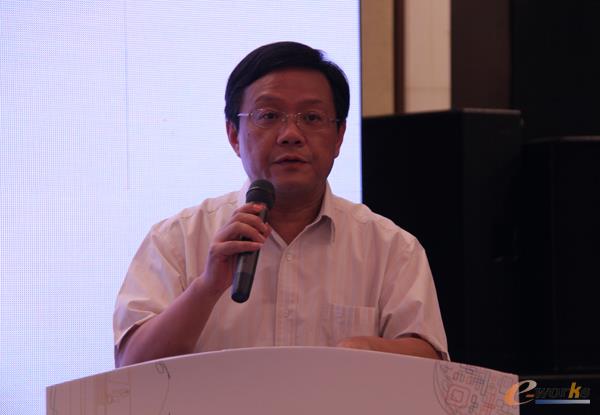 无锡市人民政府副秘书长周浩明