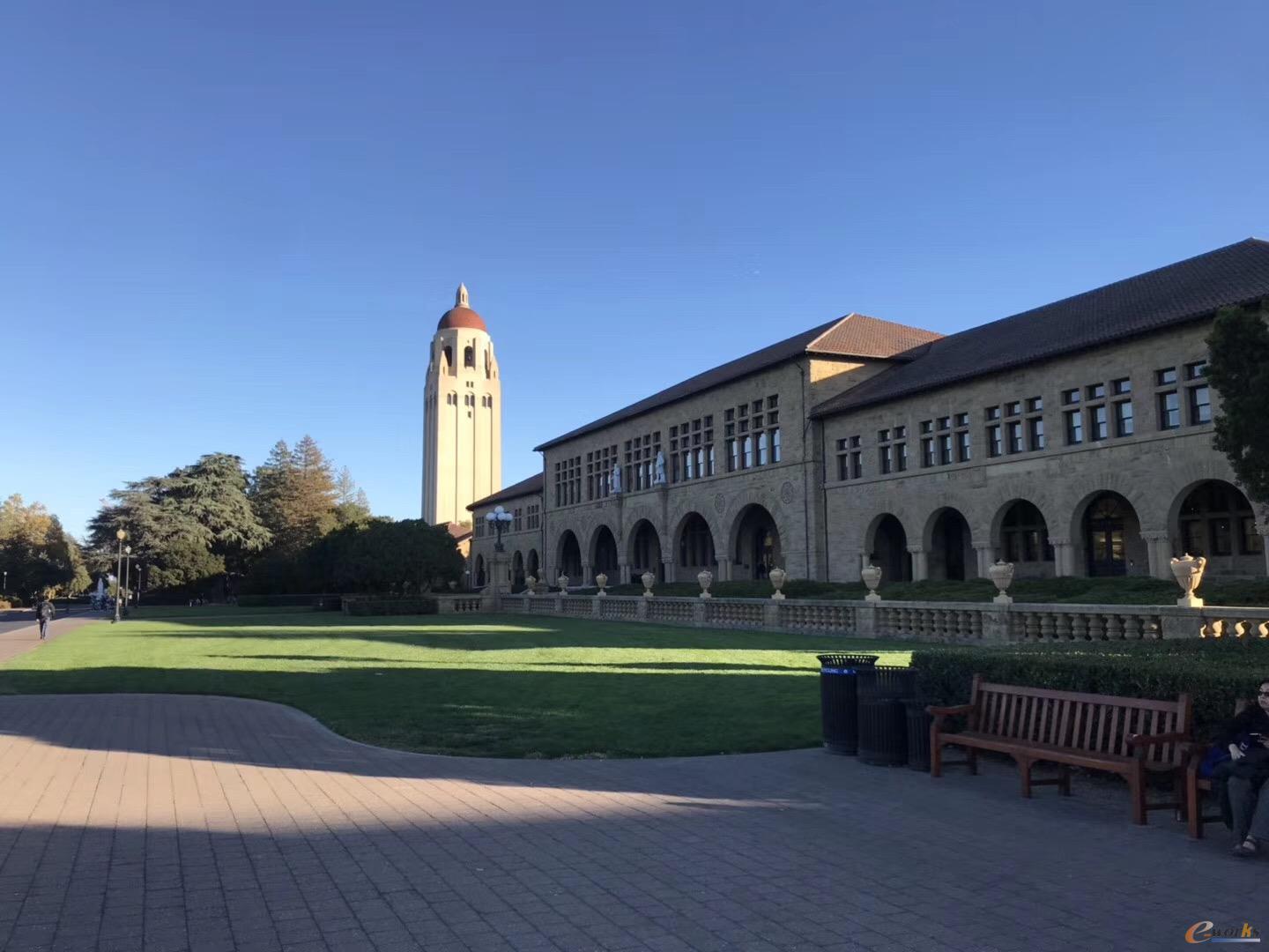 斯坦福大学