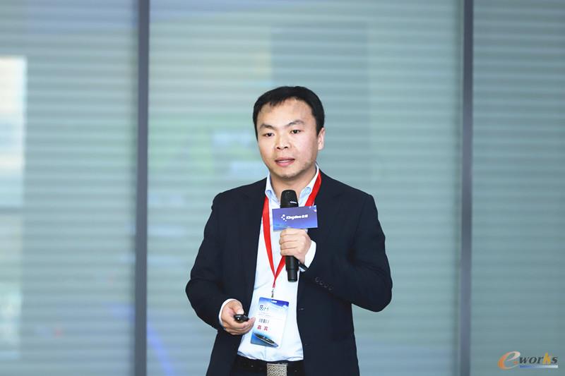 华为中国区华为云拓展部资深总监申海洋