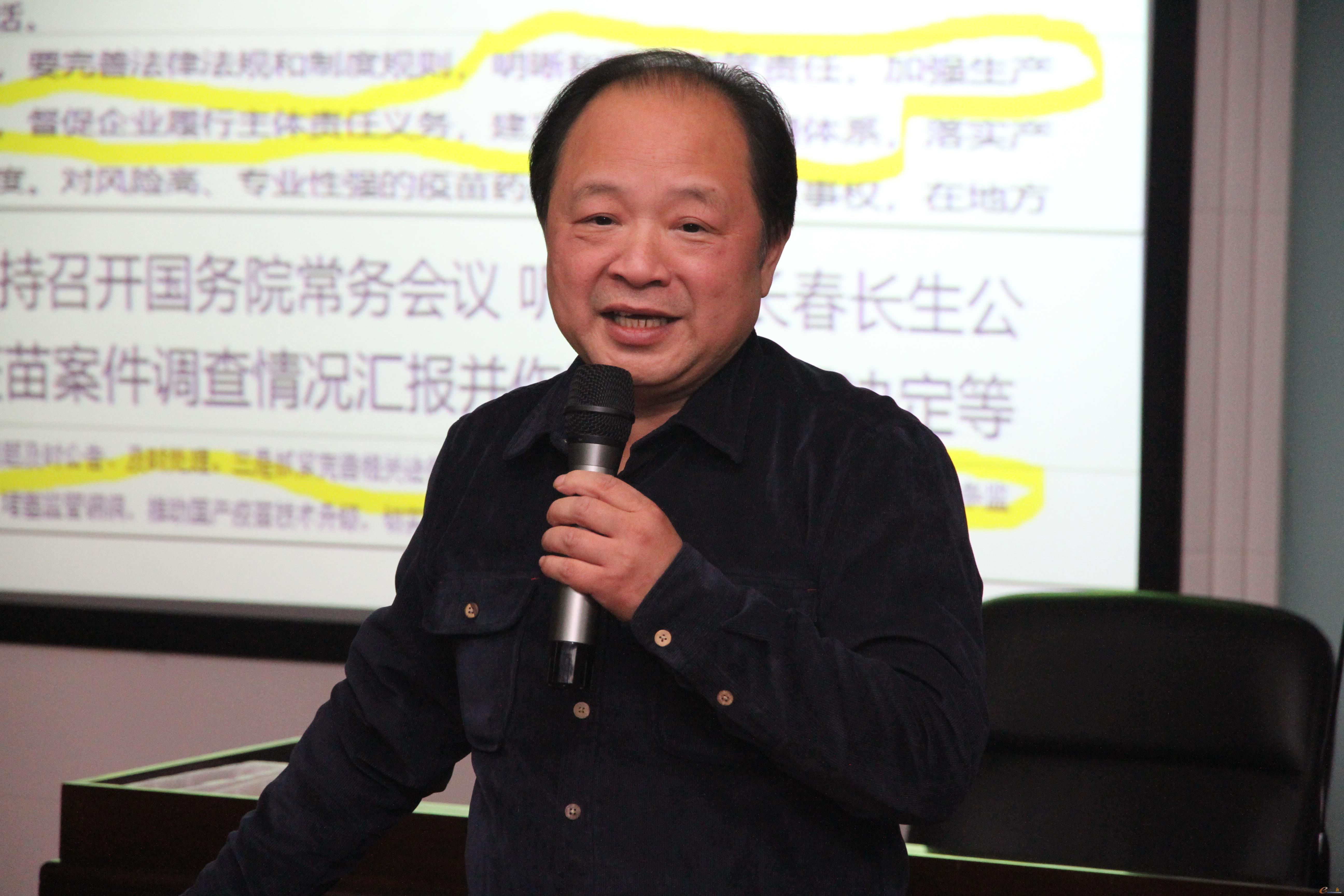 柳骏