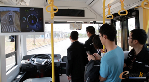 新能源无人驾驶公交线-内景
