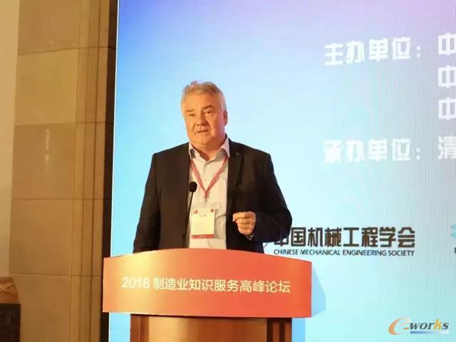 德国威步信息系统有限公司创始人兼执行总裁Oliver Winzenried做报告