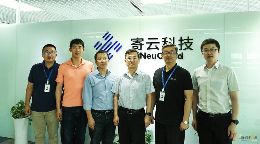 工信部信息化与软件司副司长安筱鹏博士一行莅临寄云科技