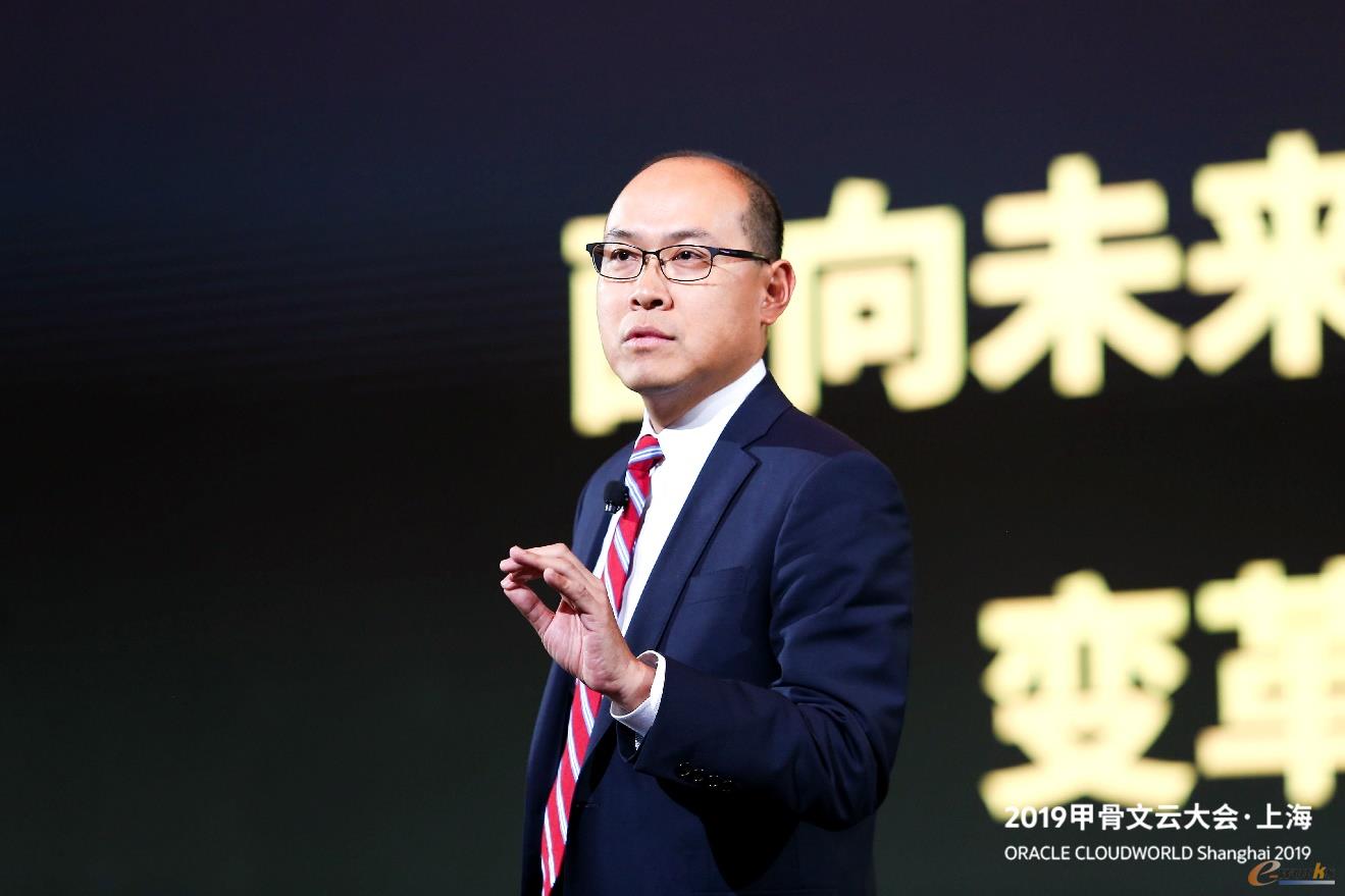 甲骨文公司副总裁及中国区应用软件总经理唐聆风