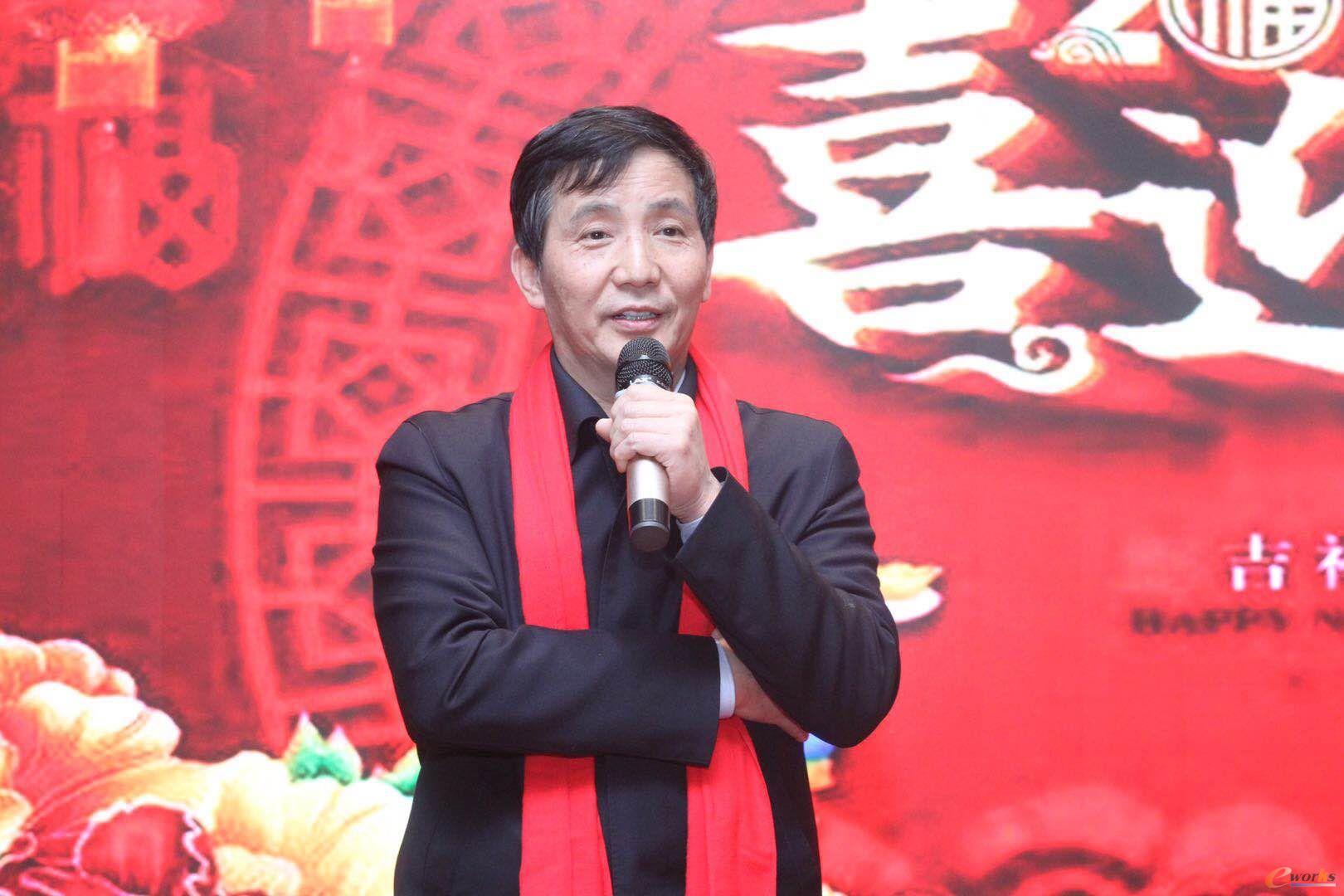 国家数字化设计与制造创新中心总经理李斌教授