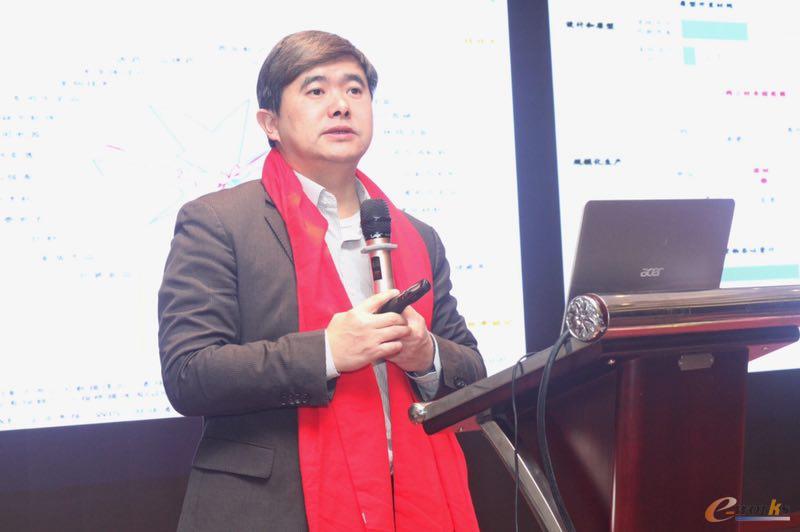 e-works总编黄培博士