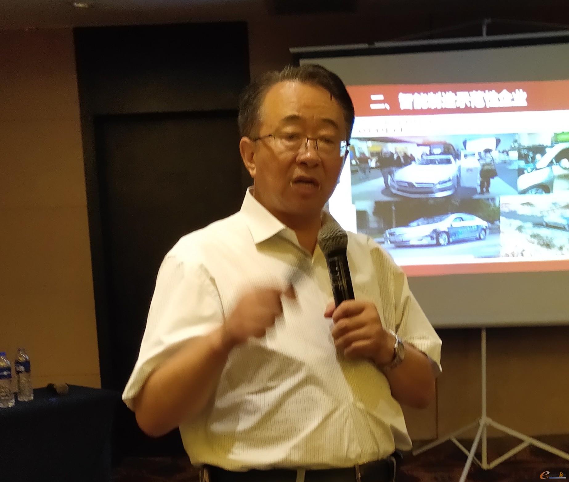 苏州大学应用技术学院工学院院长 尤凤祥