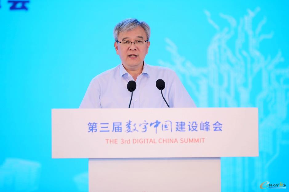 中控科技集团创始人、宁波工业互联网研究院创始人、院长诸健教授