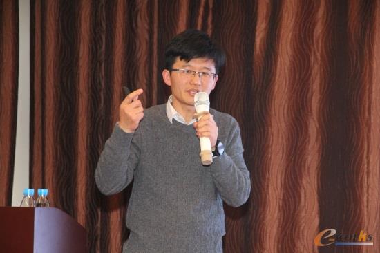 中国商飞上海飞机制造有限公司先进装备工程三级专业副总师、高级工程师邢宏文