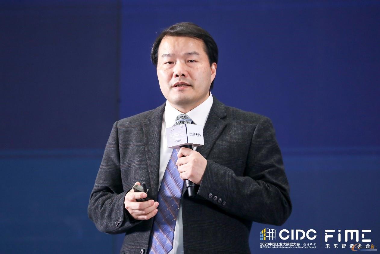 蓝卓总经理谭彰