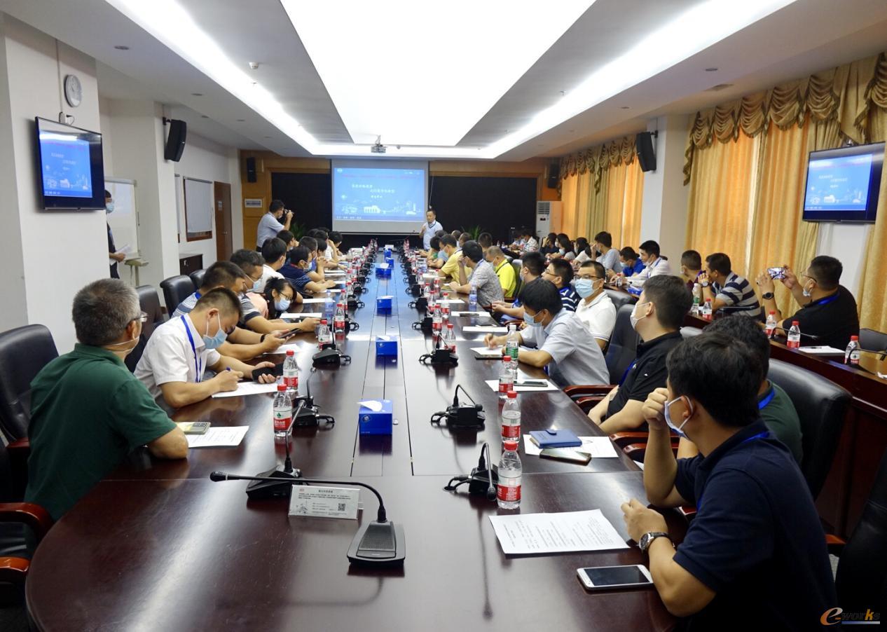 比亚迪股份有限公司CIO 裘彦在分享