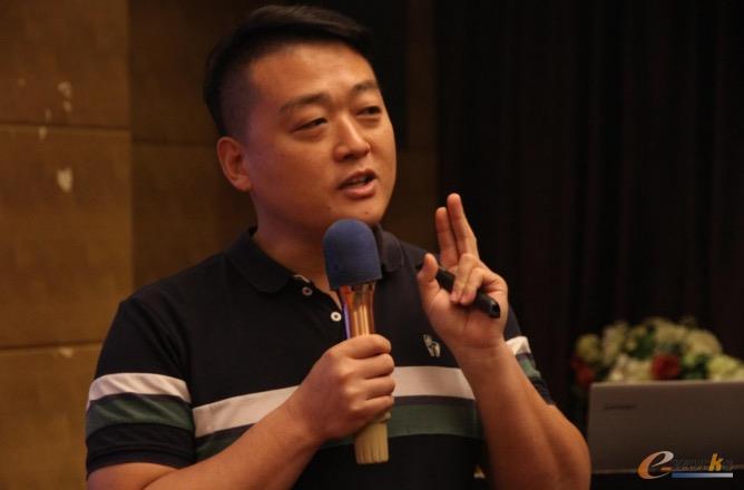 科大讯飞人工智能事业部华南区负责人焦智卿