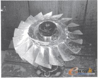精加工后整体叶轮零件