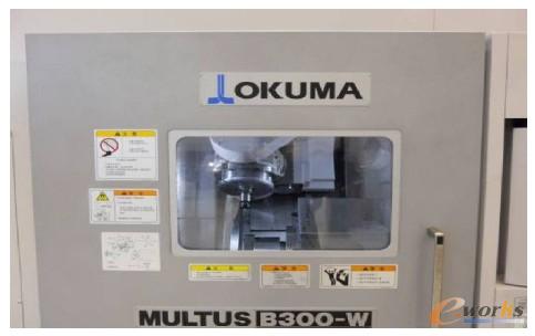 Okuma Multus B300W