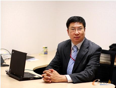 甲骨文大中国区应用咨询部总经理谢鹏博士接受e-works专访