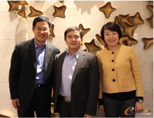 Micro Focus中国区总经理孟捷、黄培博士、Micro Focus中国区市场经理Michelle合影