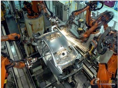 宝马汽车生产线（图片来自网络）