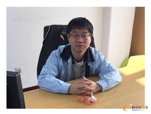 武汉新芯IT资深总监胡毓麟先生