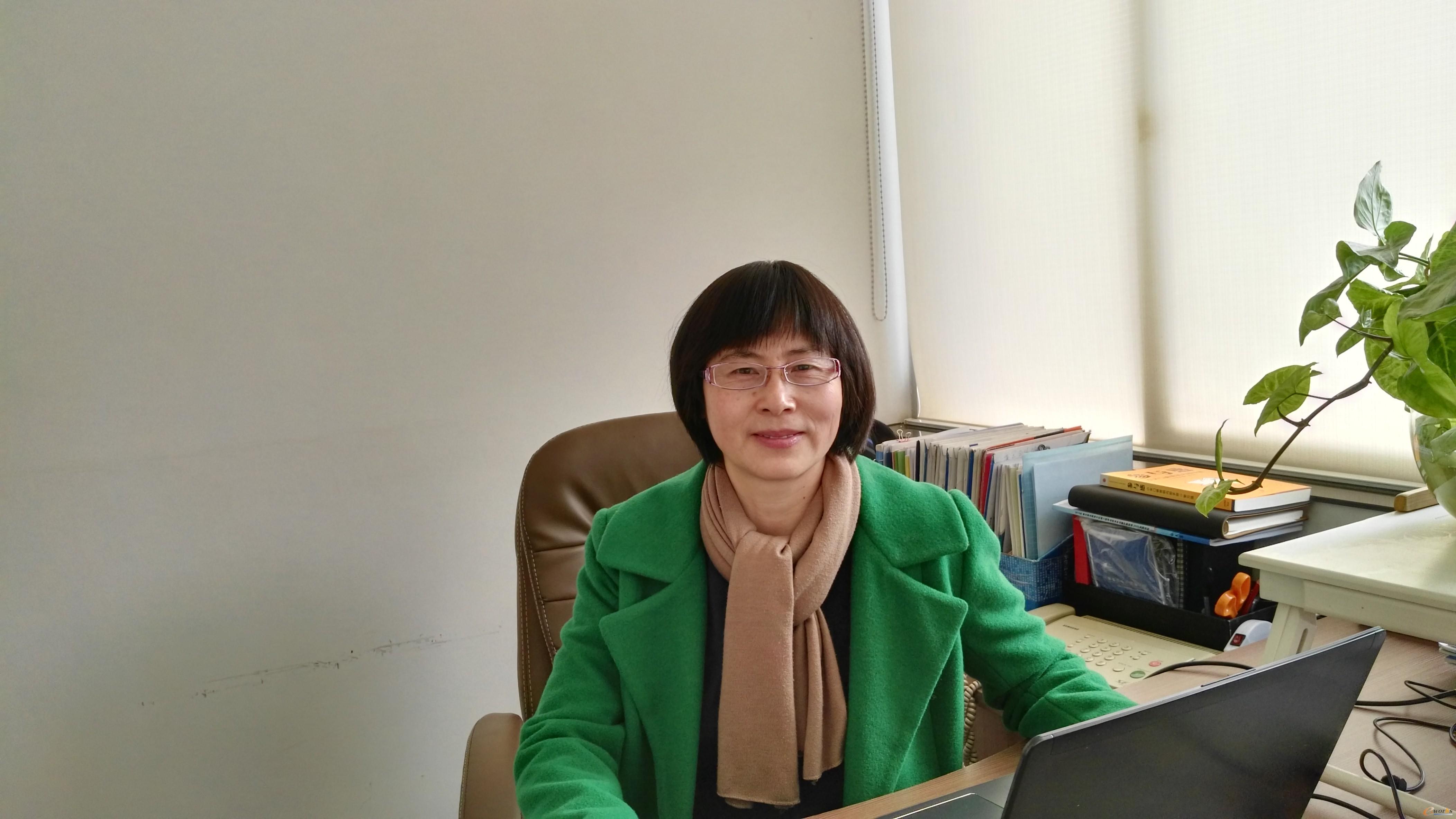 云南省机械研究设计院 信息技术所所长 王翠芝