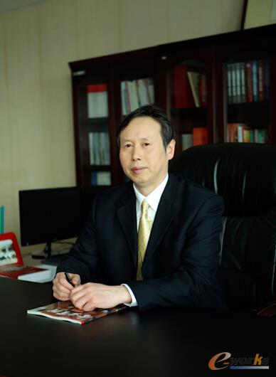 卫华董事长_战卫华