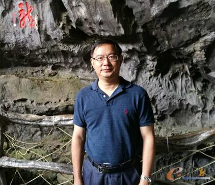 图1 惠州亿纬锂能副总裁袁中直博士