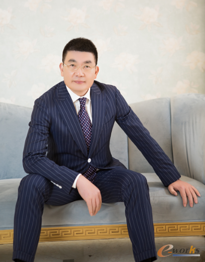 庄吉服饰CEO吴邦东