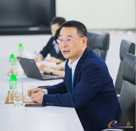 美的集团副总裁、CIO兼IT总监张小懿先生