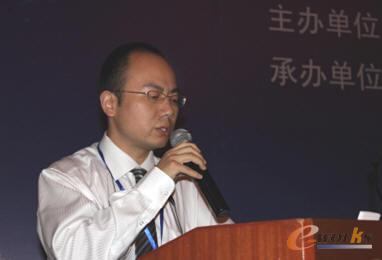 蓝灯科技总经理 张琼晓先生