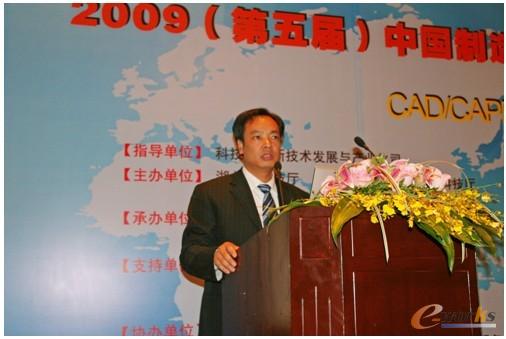 江汉石油钻头股份有限公司吴鹏