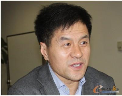用友软件股份有限公司执行总裁 李友先生