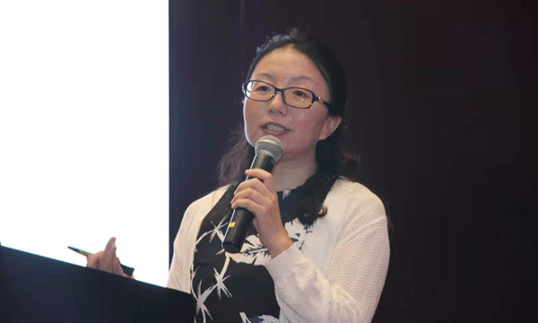 王英